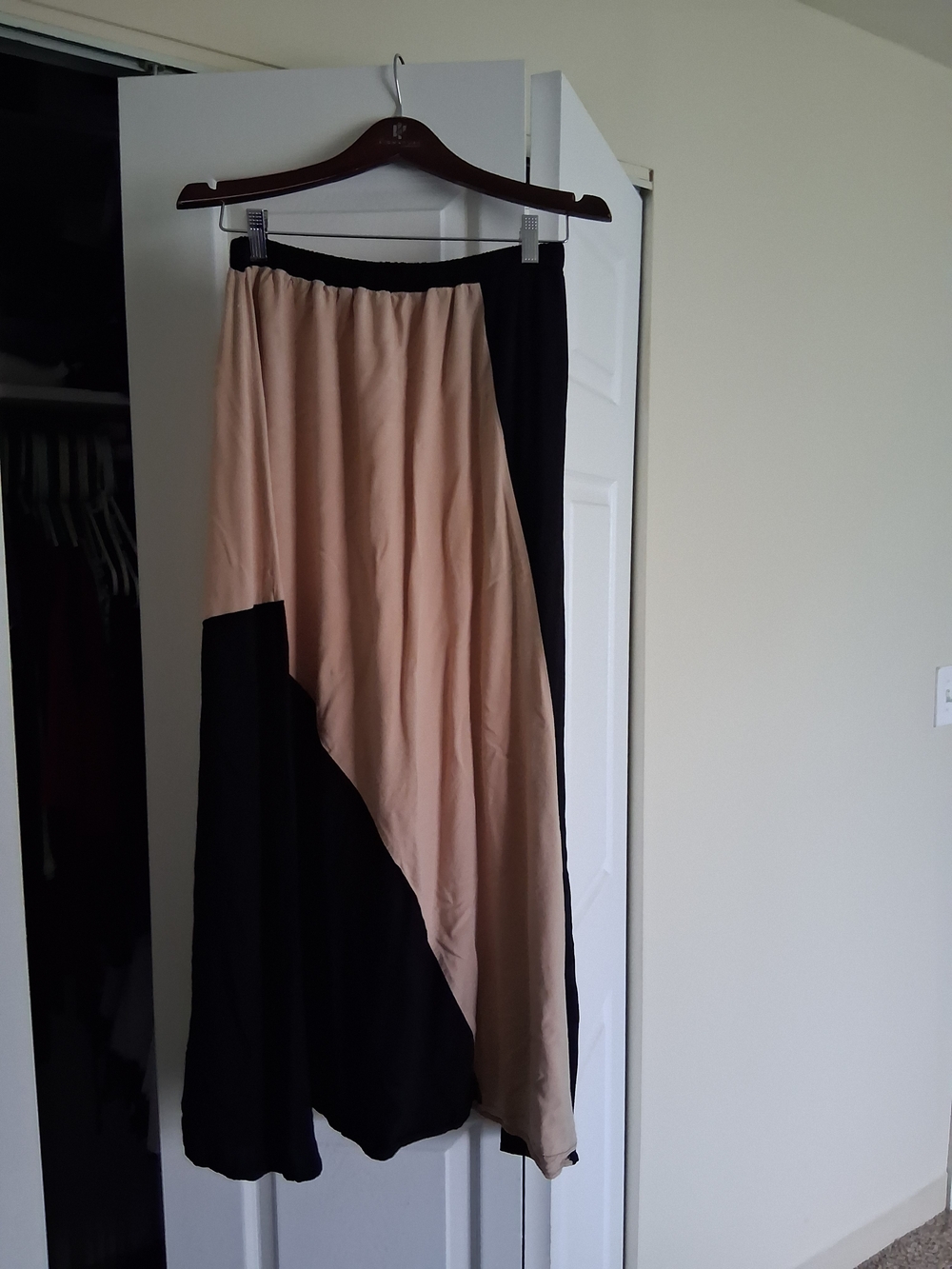 Worthington Two-Tone Black and Beige Maxi Skirt